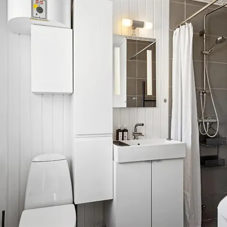 Manfred - 250m From The Sea By Interhome Rønde