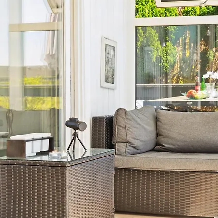 Manfred - 250m From The Sea By Interhome Rønde